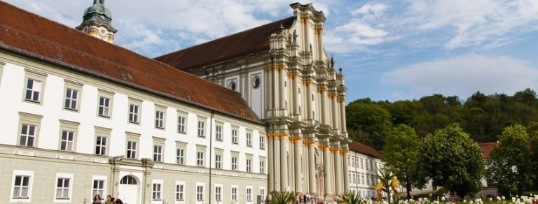 Detektei in Fürstenfeldbruck im Einsatz seit 1995 mit Detektiven in Festanstellung - keine Subunternehmer!