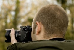 Wie unsere Ermittler einen besonders dreisten Fall von Lohnfortzahlungsbetrug in Gerolstein aufdeckten – und damit einem weiteren Mandanten erfolgreich zu seinem Recht verhalfen, zeigt das folgende Fallbeispiel unserer Detektei:
