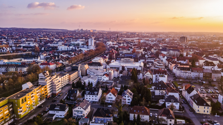 Detektei in Paderborn im Einsatz seit 1995 mit Detektiven in Festanstellung - keine Subunternehmer!