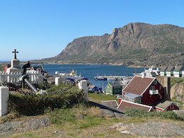 Bild: Sisimiut_Blick_auf_Hafen