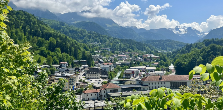 Detektei in Berchtesgaden im Einsatz seit 1995 mit Detektiven in Festanstellung - keine Subunternehmer!