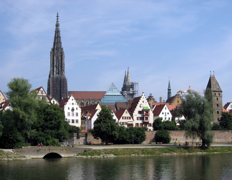 Detektei in Ulm im Einsatz seit 1995 mit Detektiven in Festanstellung - keine Subunternehmer!