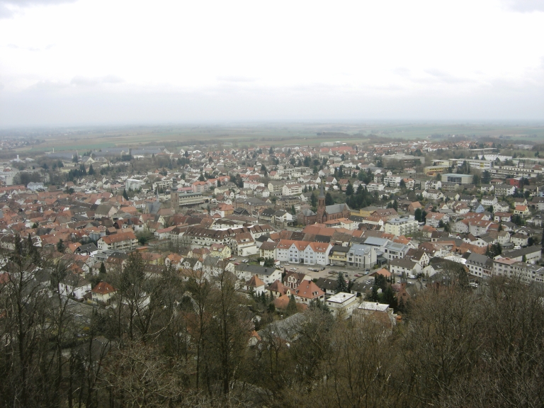 Detektei in Bad Bergzabern im Einsatz seit 1995 mit Detektiven in Festanstellung - keine Subunternehmer!