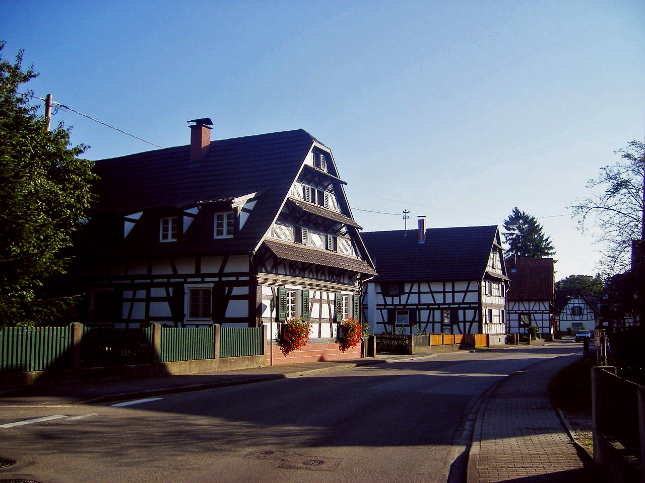 Detektei in Willstätt im Einsatz seit 1995 mit Detektiven in Festanstellung - keine Subunternehmer!