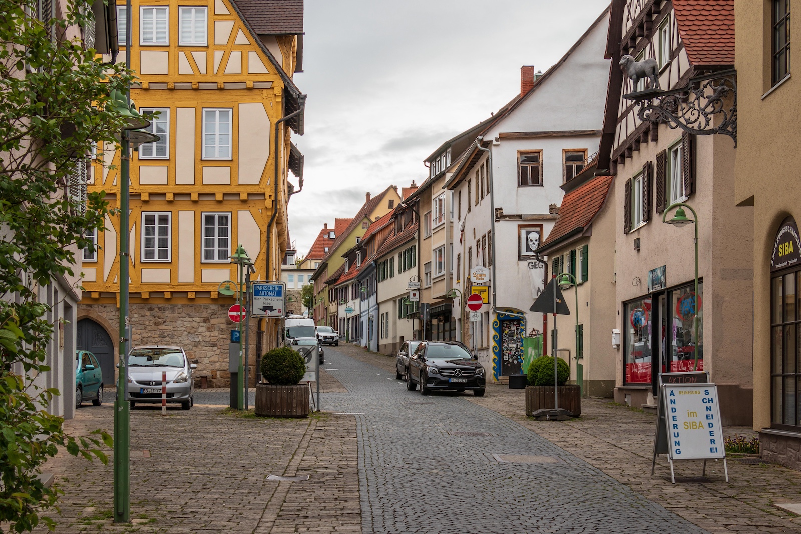 Detektei in Sindelfingen im Einsatz seit 1995 mit Detektiven in Festanstellung - keine Subunternehmer!